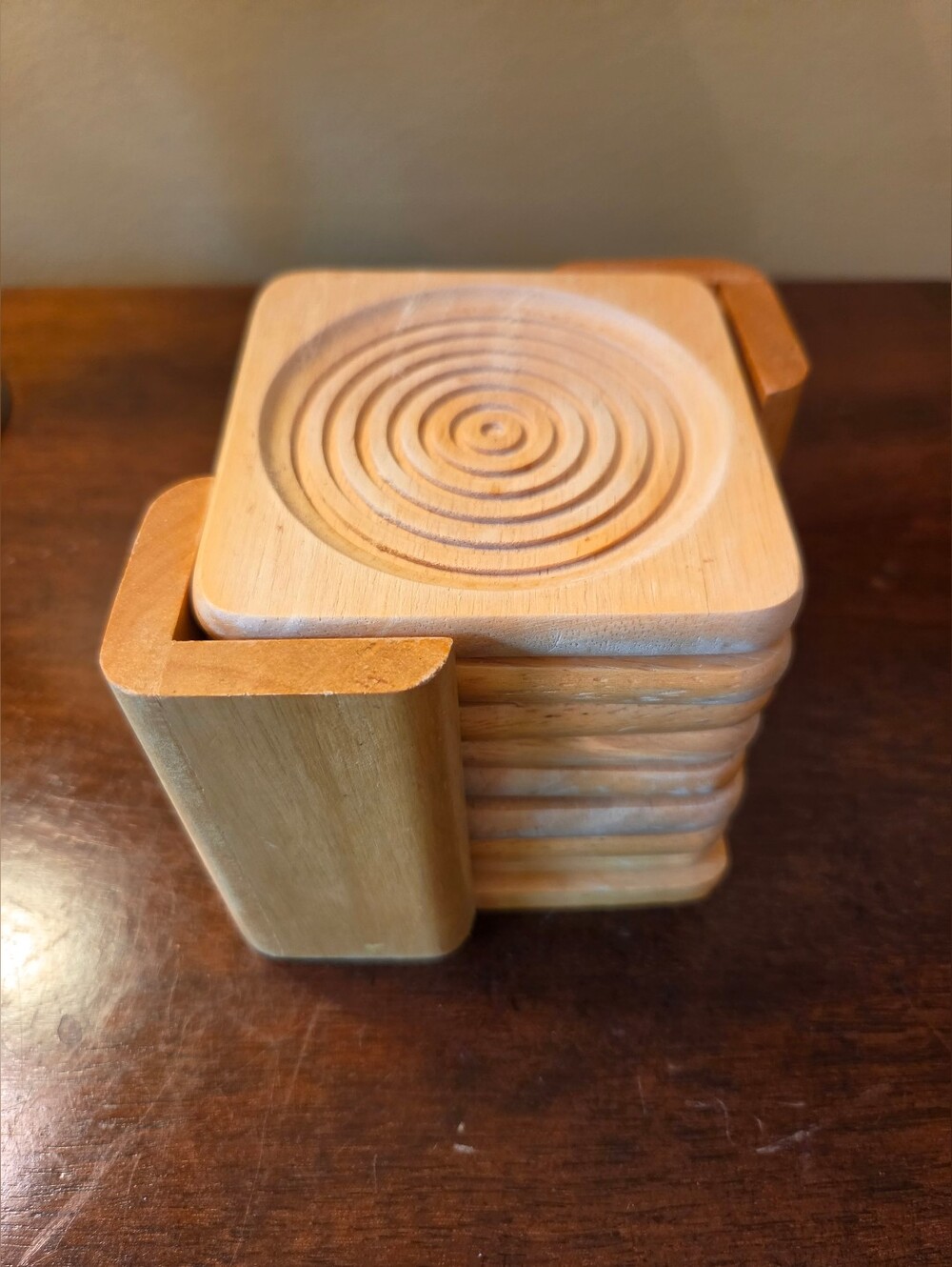Set of 8 Vtg Solid Light Colored Wood 4” Coasters w/ Coaster Holder Modern Swirl